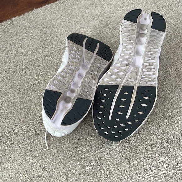 On cloud Running - Picture 5 of 5